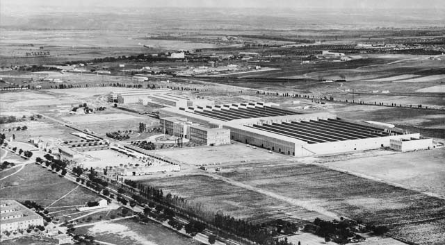 En los años 50 se ponía en marcha para producir los Pegaso la actual factoría Iveco de Barajas.